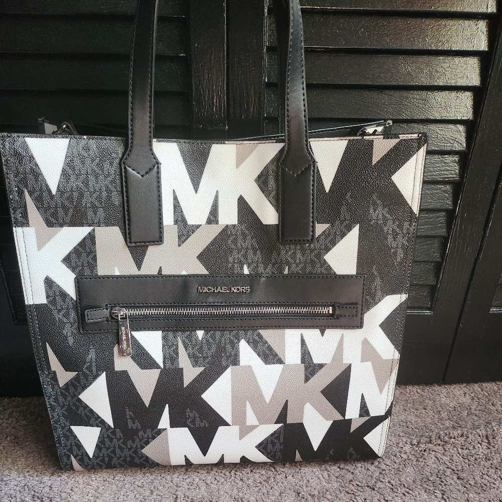 Michael Kors Kenly Tote